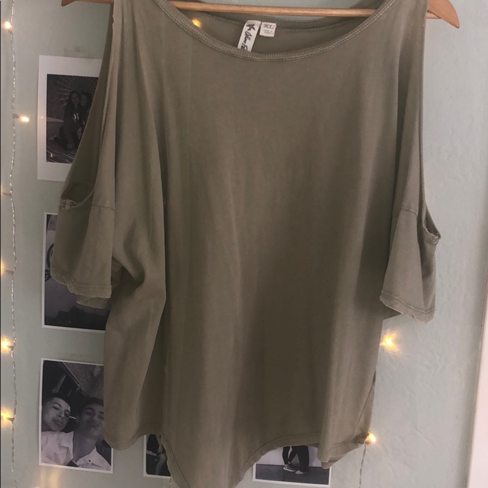 others follow off the shoulder t